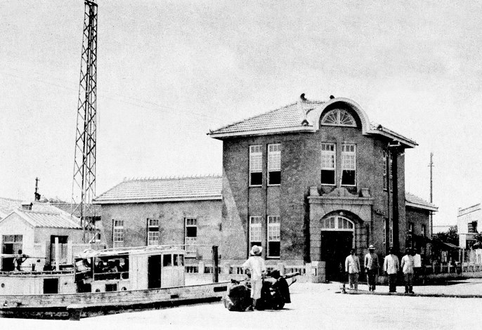 官吏派出所黑白影像