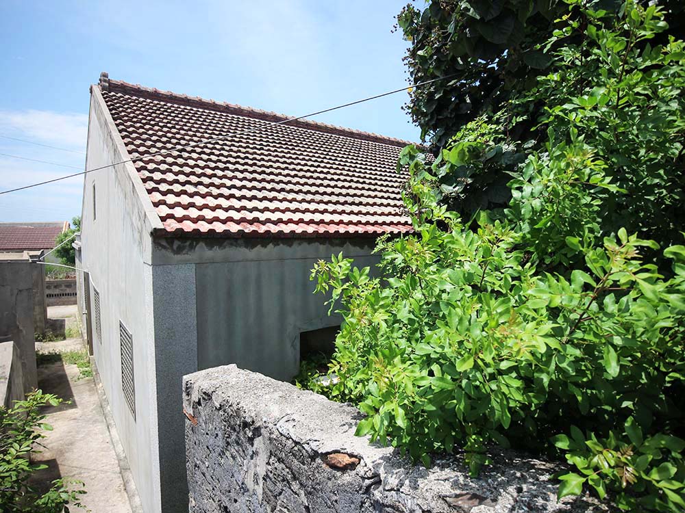 山寮呂氏三合院原址東安村〇號