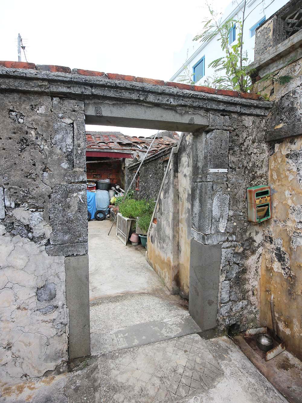 謝寬故宅港子村〇號