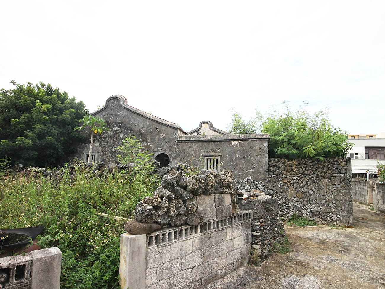 許氏三合院通梁村〇號