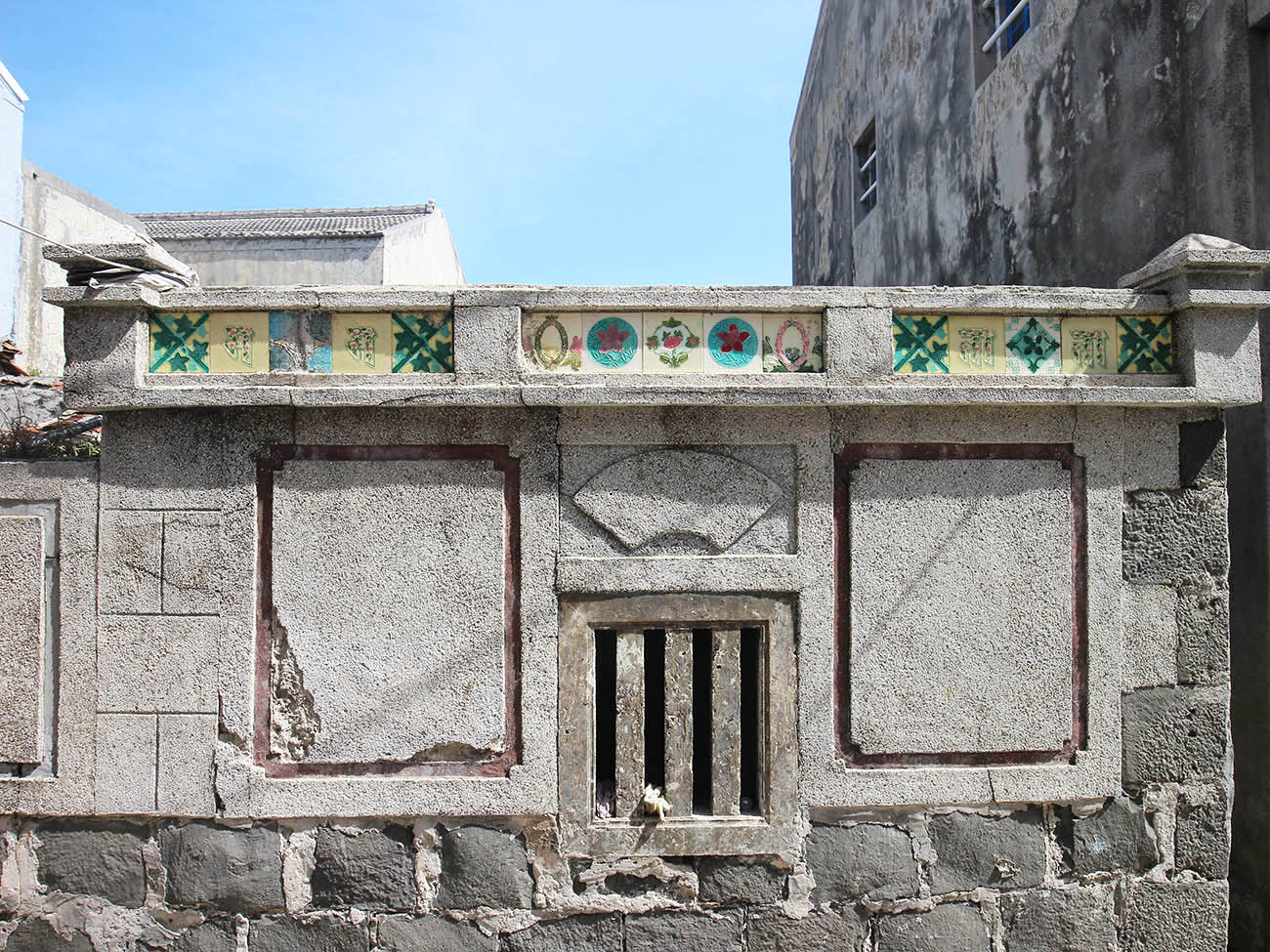 虎井古宅虎井里〇號對面