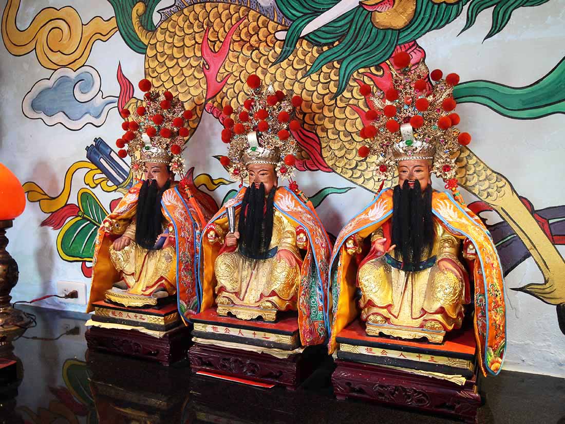 後寮三十人公廟