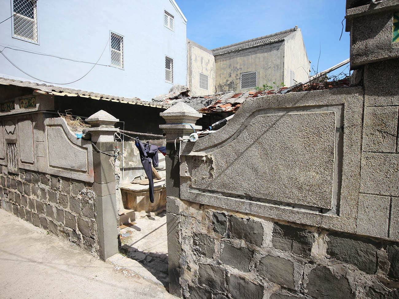 虎井古宅虎井里〇號對面