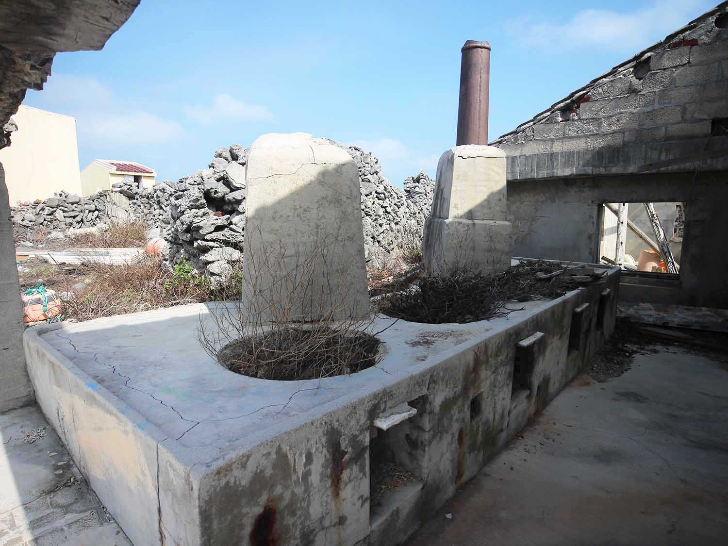 鳥嶼村魚灶(1|金山殿旁)