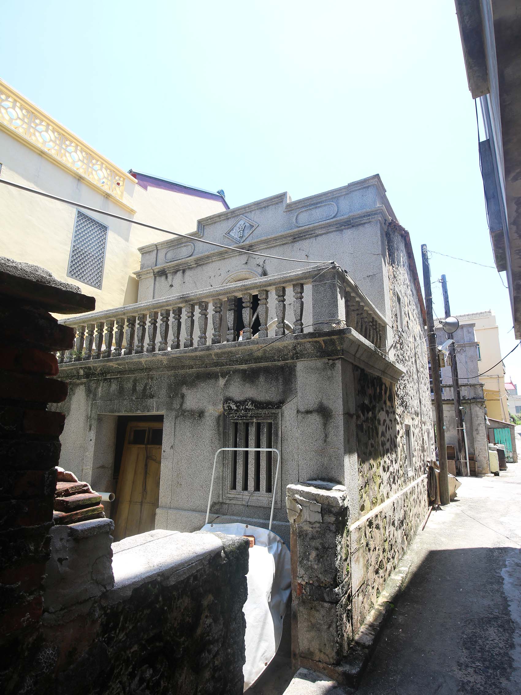 曾氏樓仔厝52號望安鄉將軍村〇號