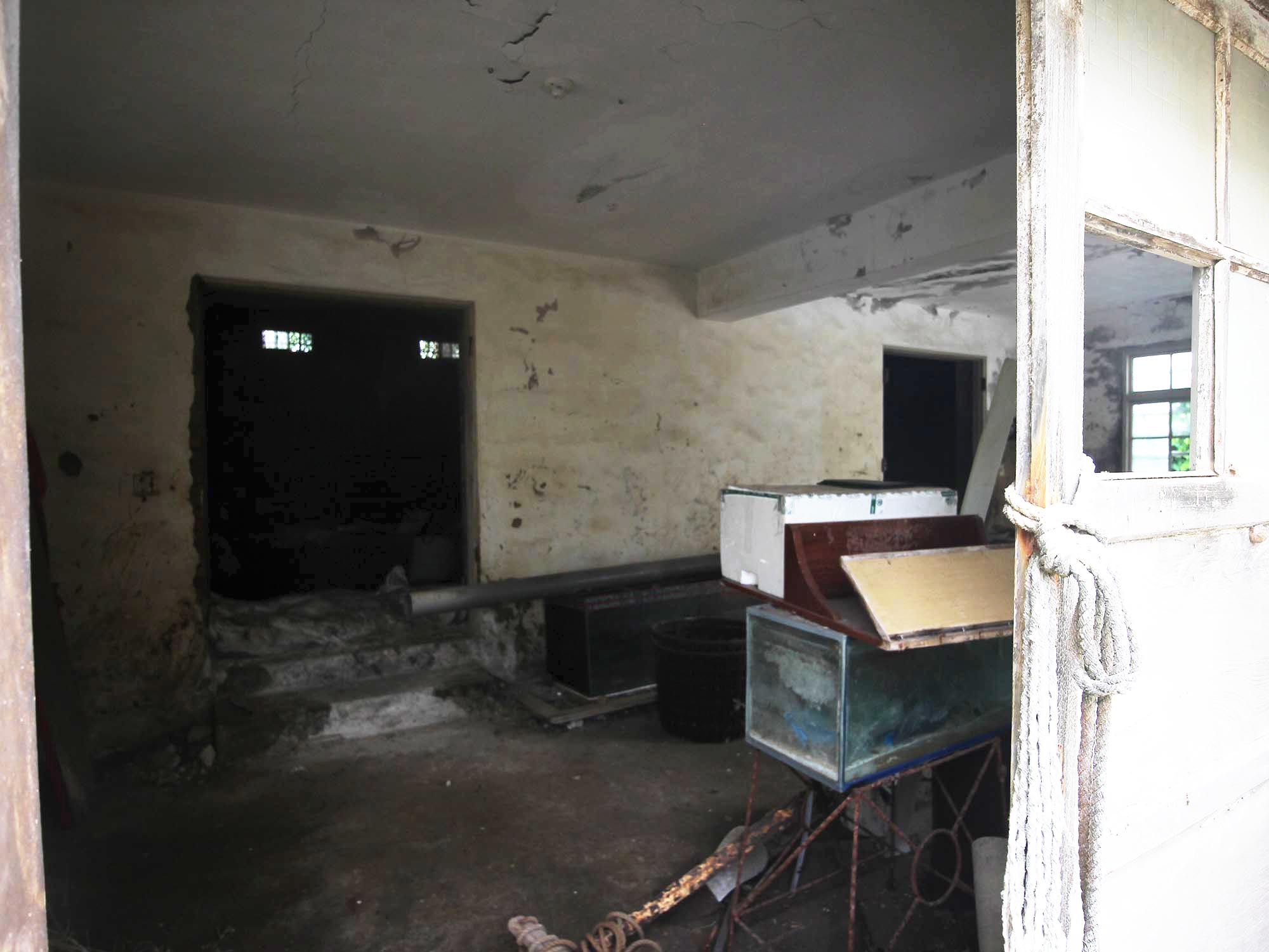 台灣省糧食局補助：肥料倉庫