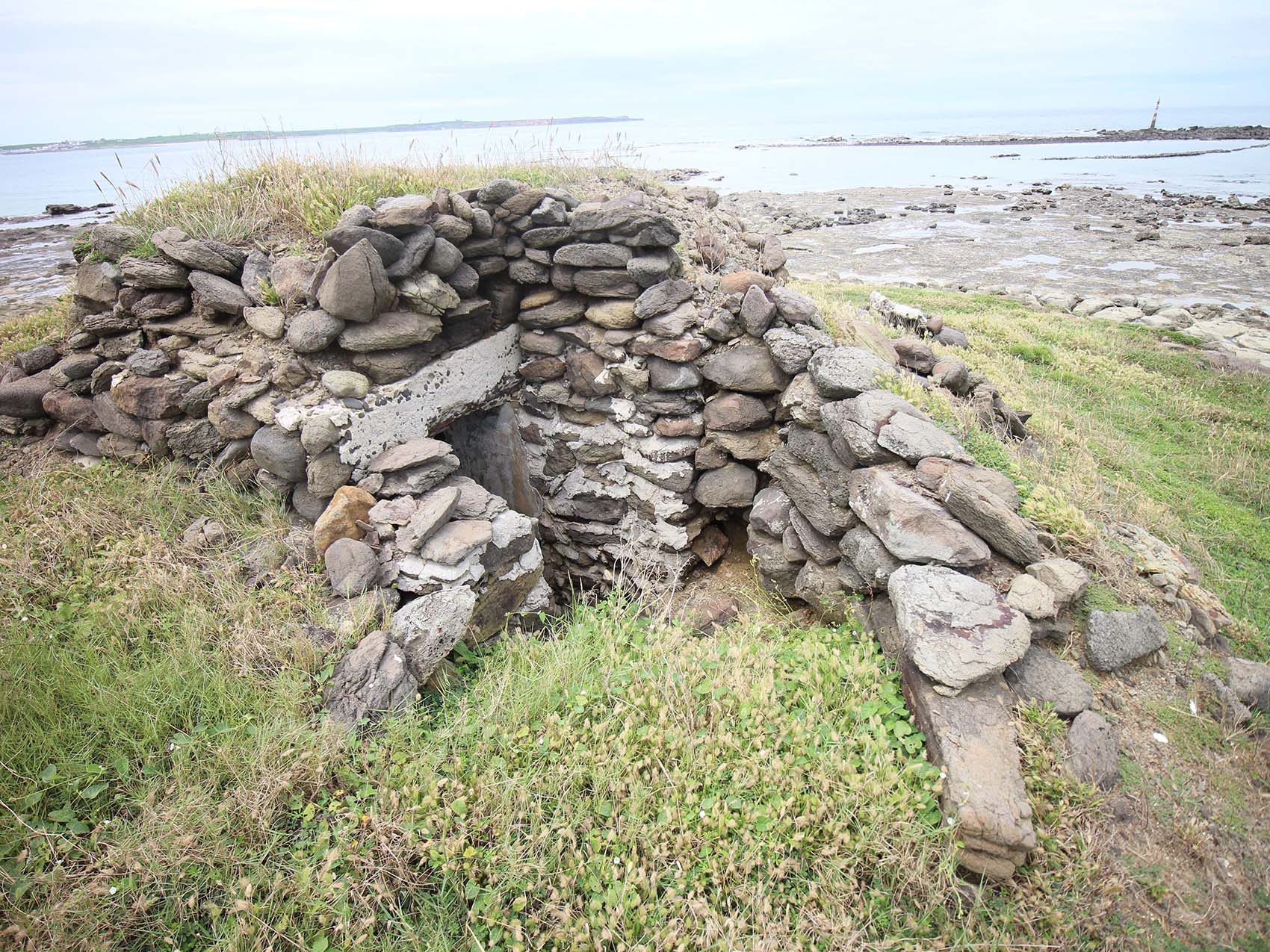 通梁龜山軍事崗哨碉堡