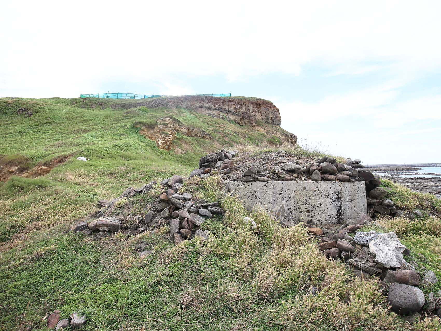 通梁龜山軍事崗哨碉堡