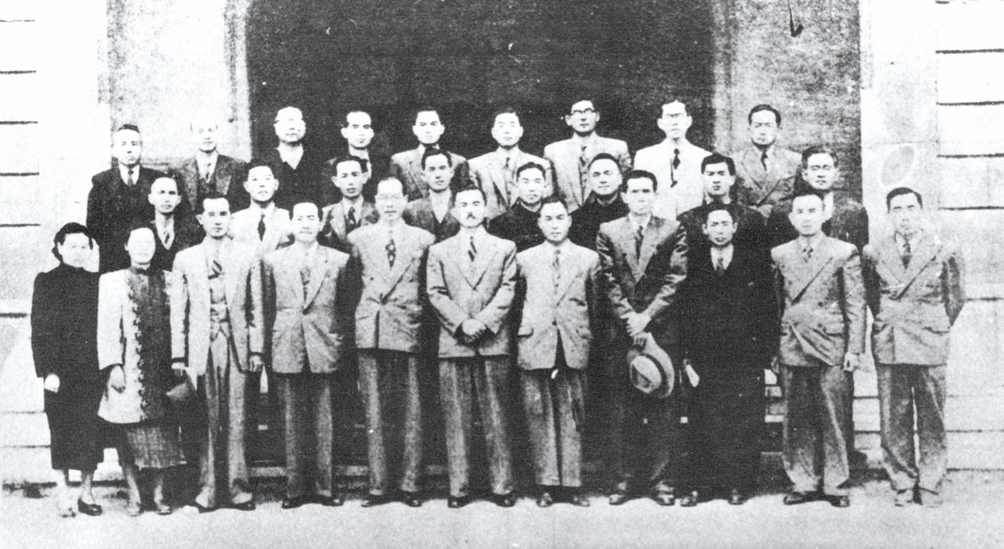 懸壺濟世：鄭綿