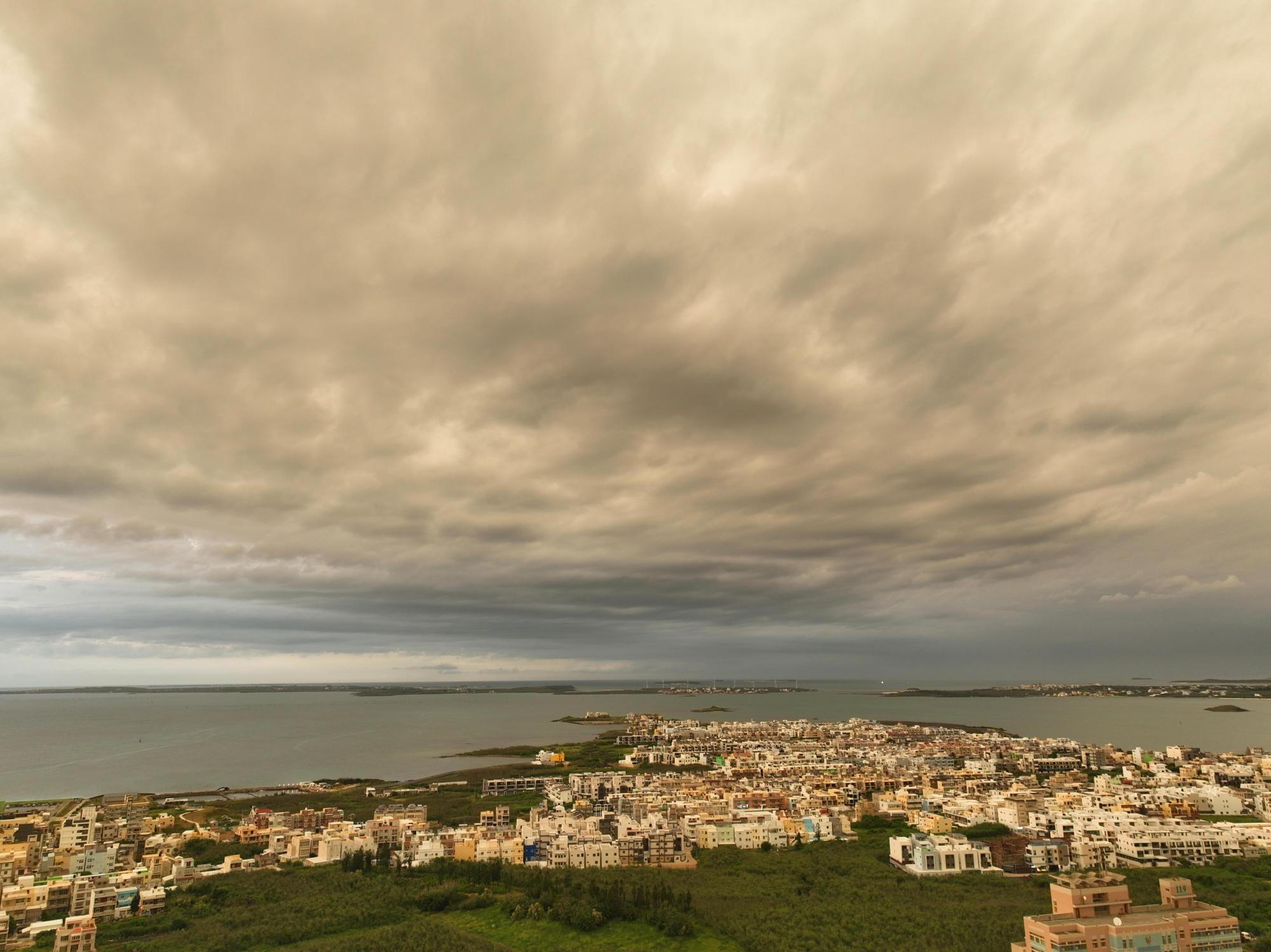 颱風丹娜絲前夕記錄