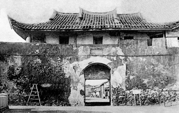 媽宮城黑白影像