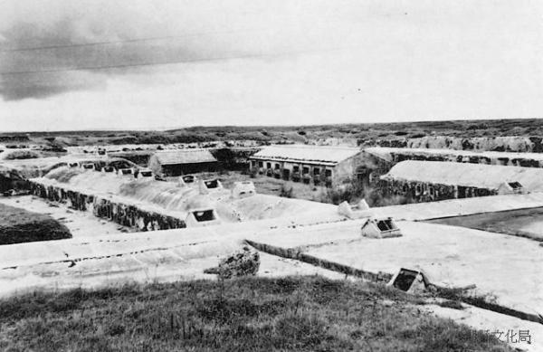 西嶼西臺黑白影像