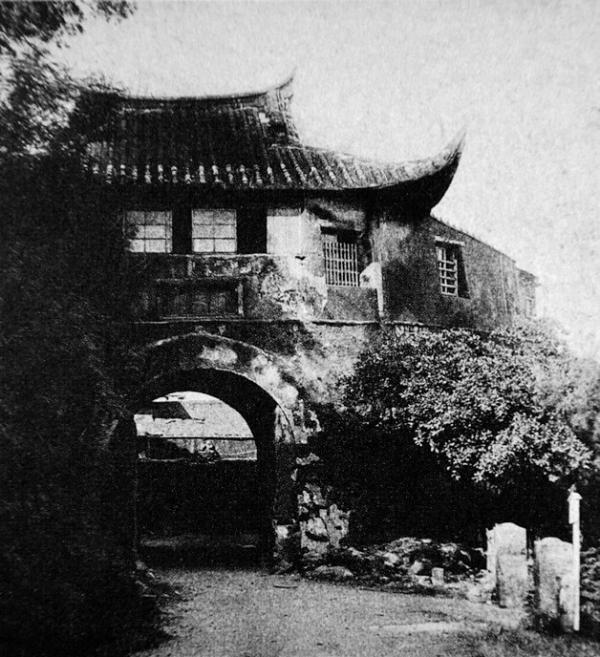 順承門黑白影像