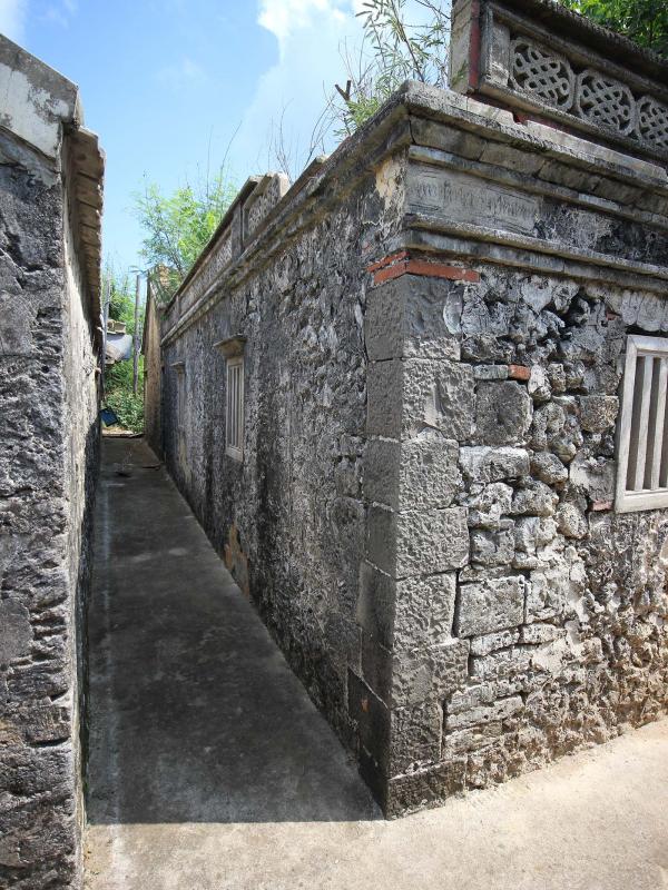 張祝融祖厝港子村〇號