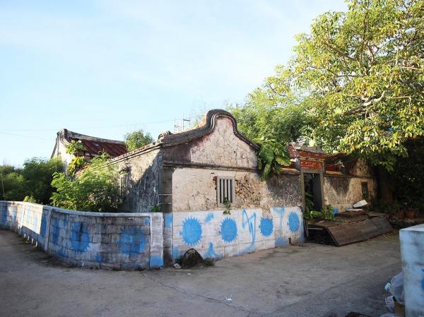 洪氏三合院港子村〇號