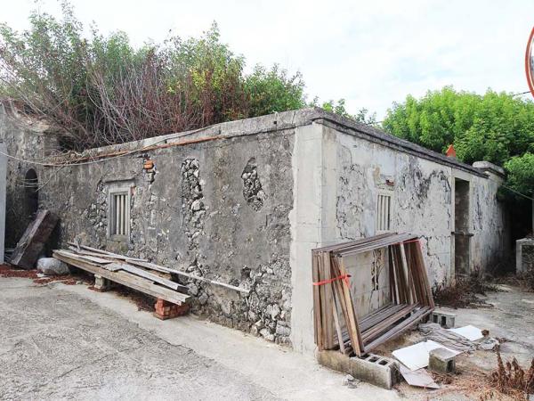 戴氏三合院通梁村〇號