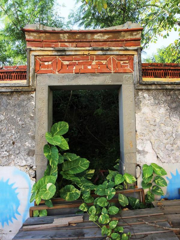 洪氏三合院港子村〇號