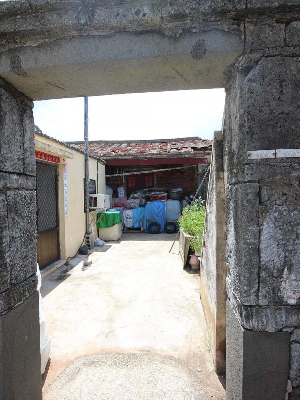 謝寬故宅港子村〇號