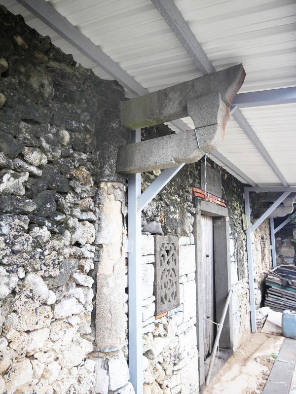 通梁南鄭三合院