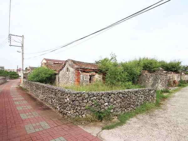 薛氏三合院通梁村〇號