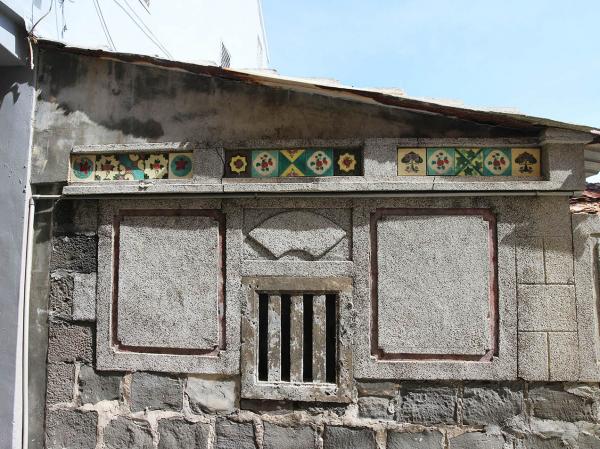 虎井古宅虎井里〇號對面