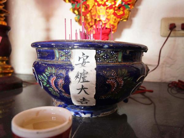 紅羅村萬靈公廟