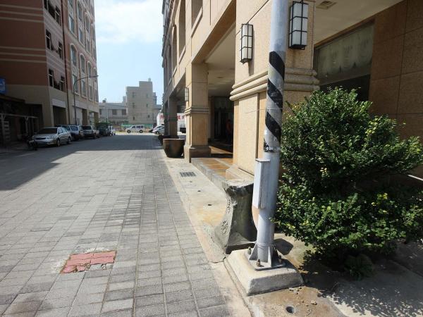 阿東餐廳前石燈籠馬公市新店路6巷6號