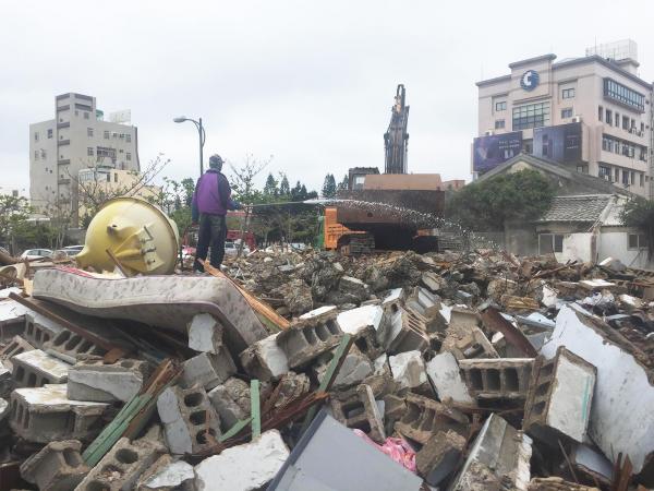 澎湖廳職員宿舍｜拆除現場