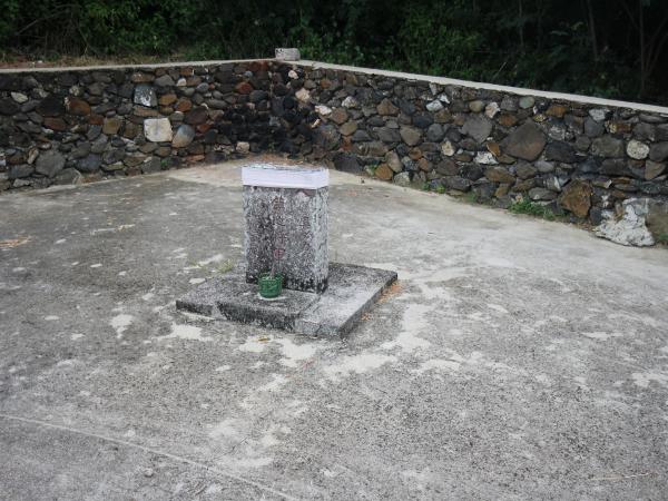 普神祠旁鎮地將軍吳必力