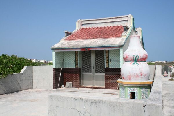 新萬靈公廟記錄（已拆）